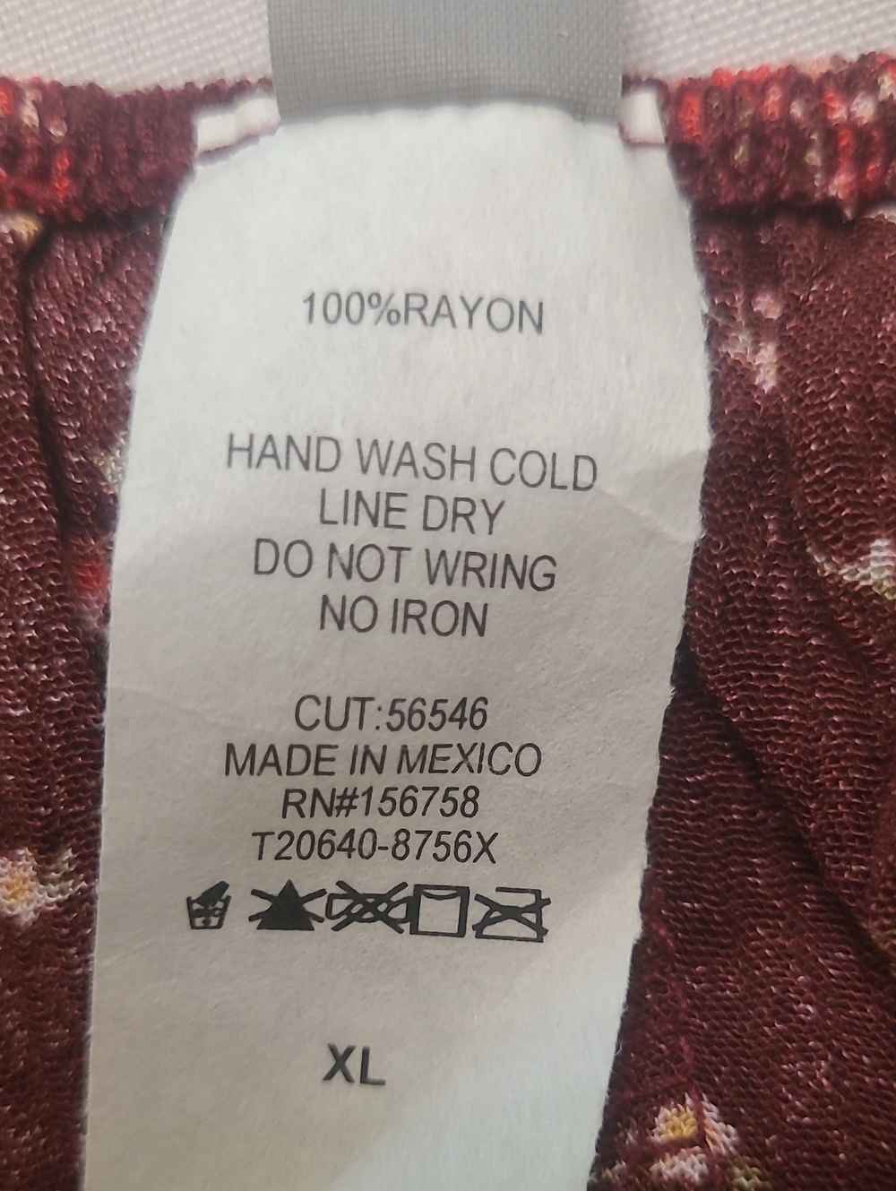 Honeyme Burgandy Floral Top XL NWT - Picture 5 of 6